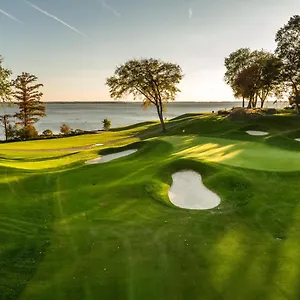 4* Resort Kingsmill